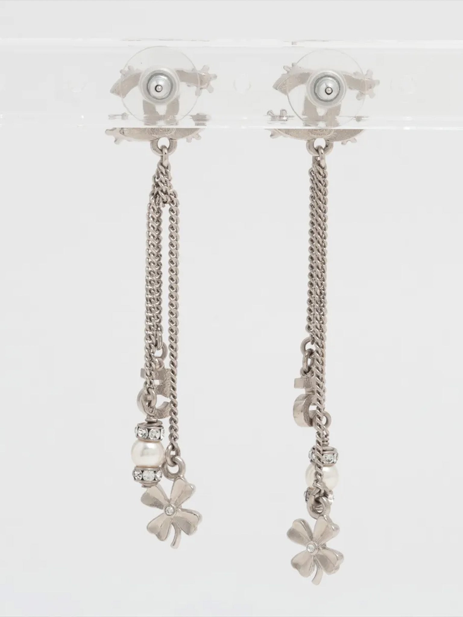 Chanel Coco Mark swing earrings, No 5 and clover, Spring 2023