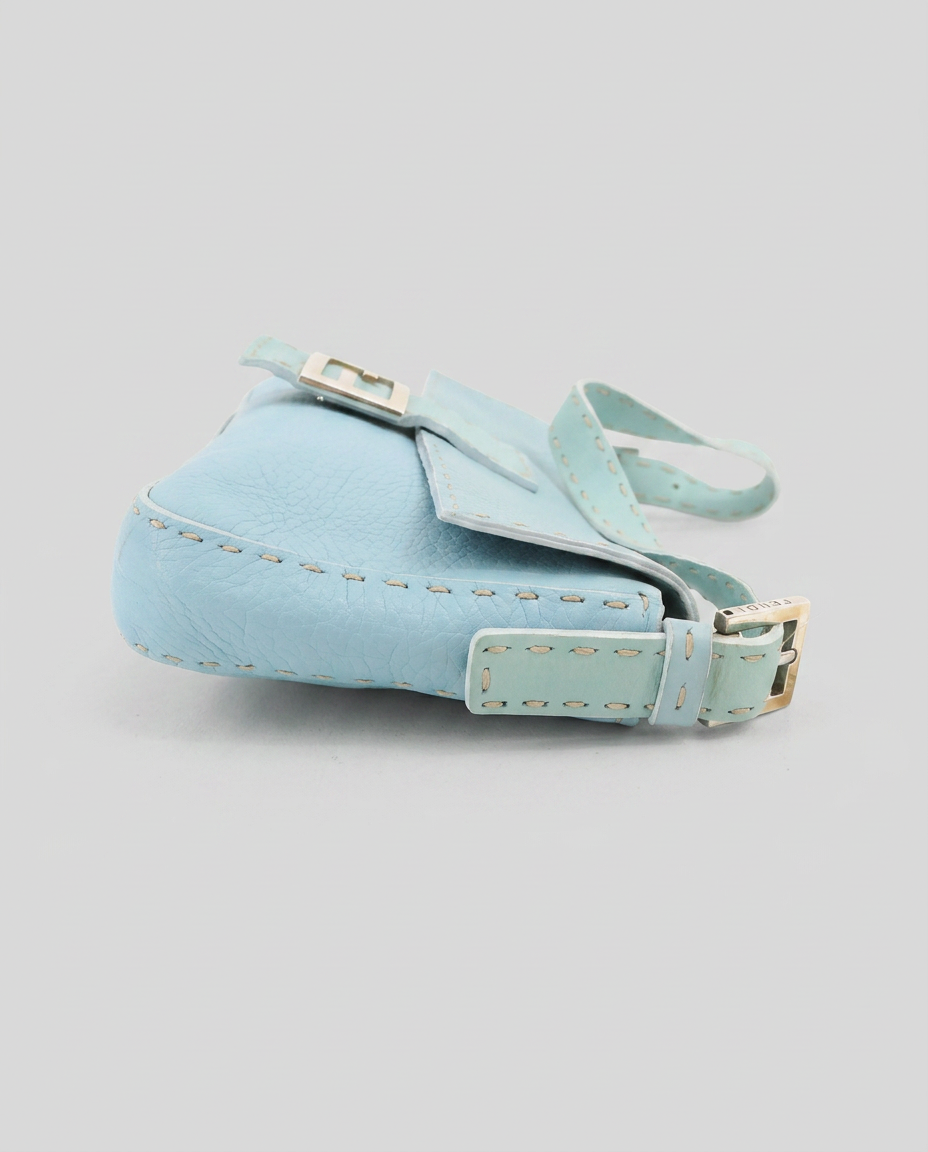 Torebka Fendi Baguette Selleria Sky Blue 2000s