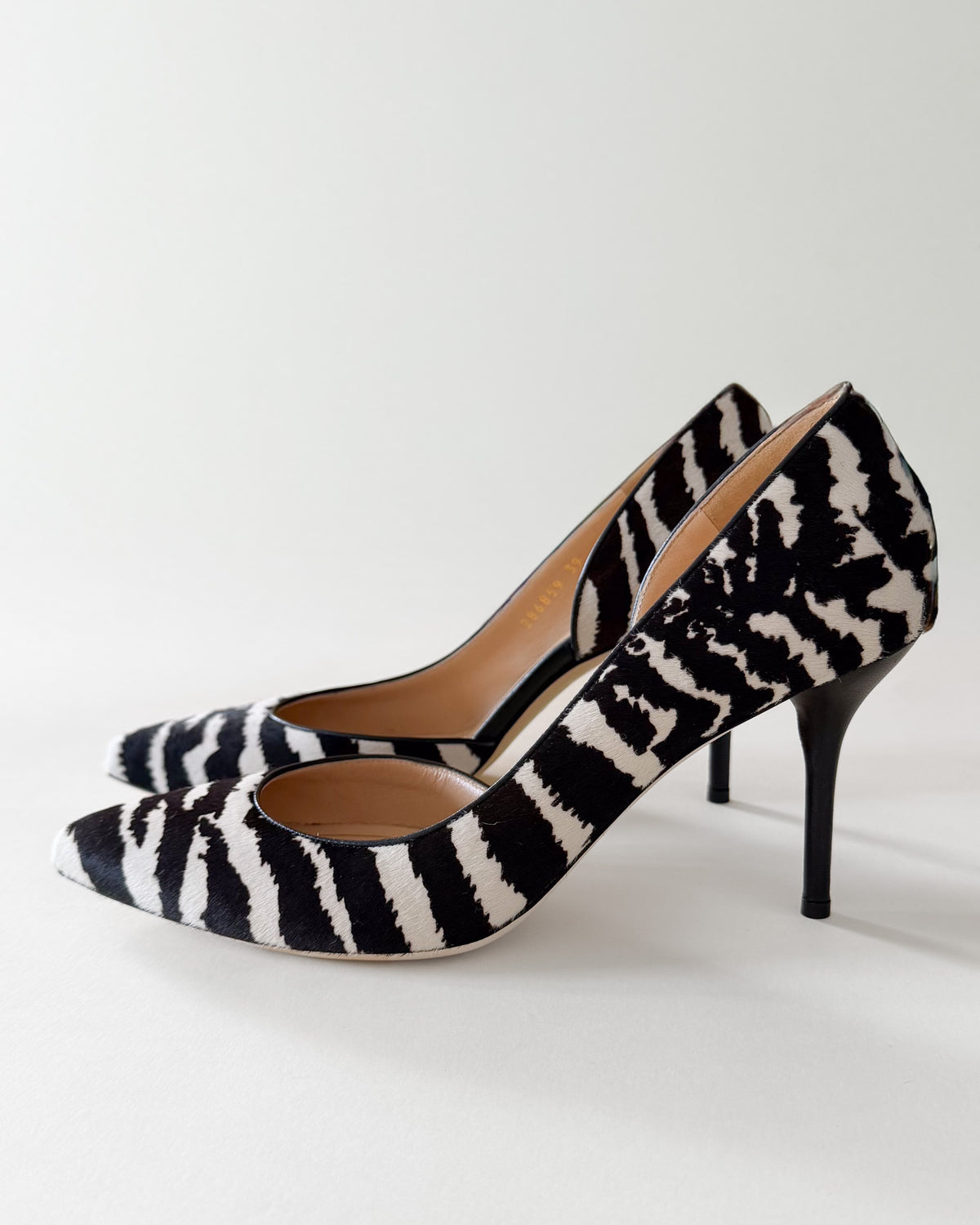 Szpilki Gucci D'Orsay zebra, pony hair, rozmiar 39