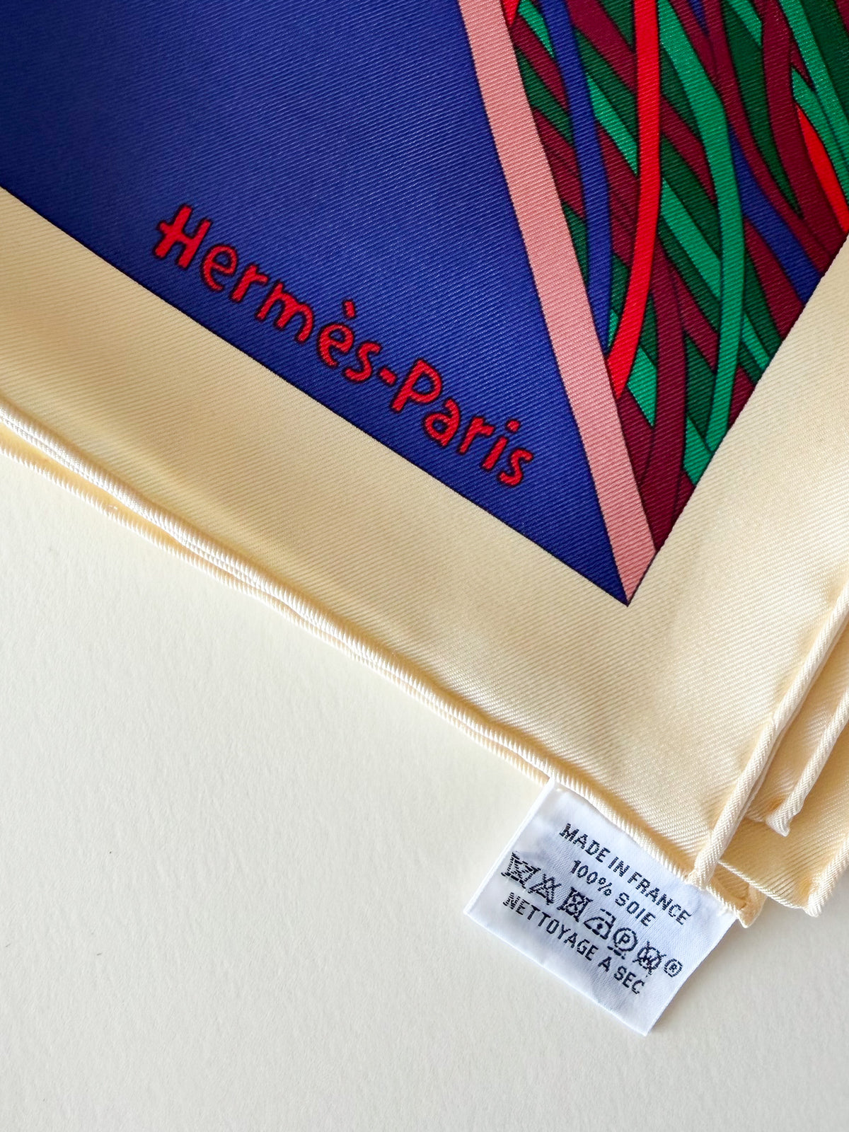 Chusta Hermès À Travers Champs, edycja limitowana 2018, 90 cm