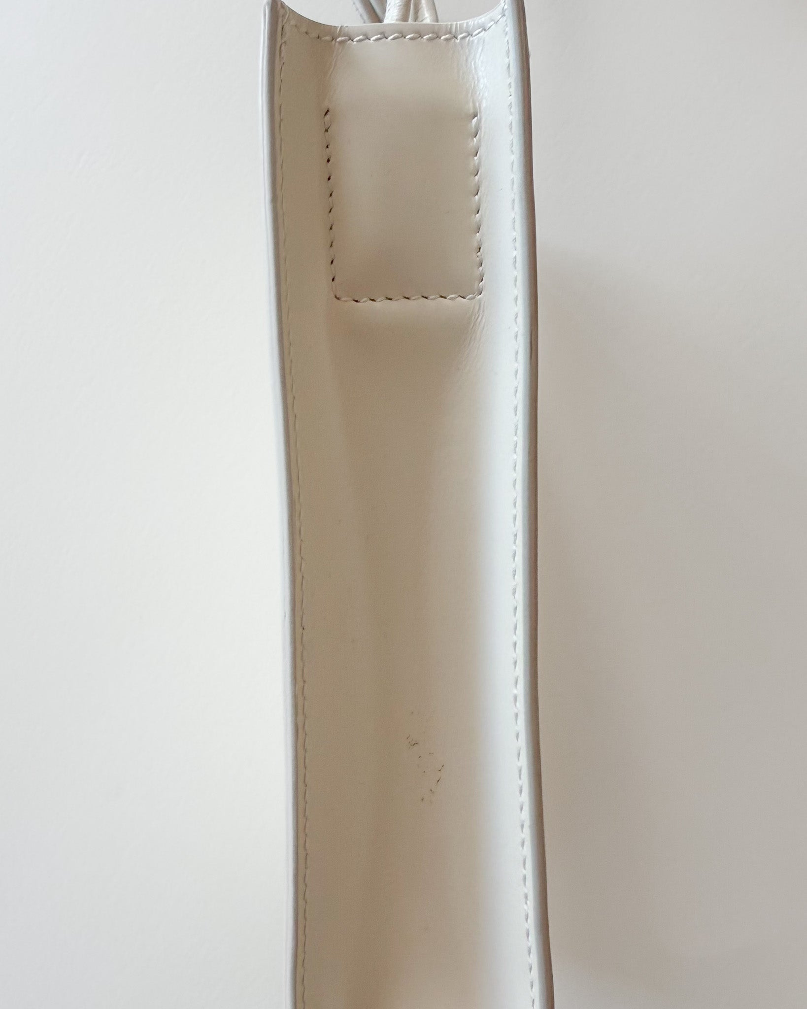 Sac Jil Sander Tangle Small – cuir blanc, bandoulière nouée à la main