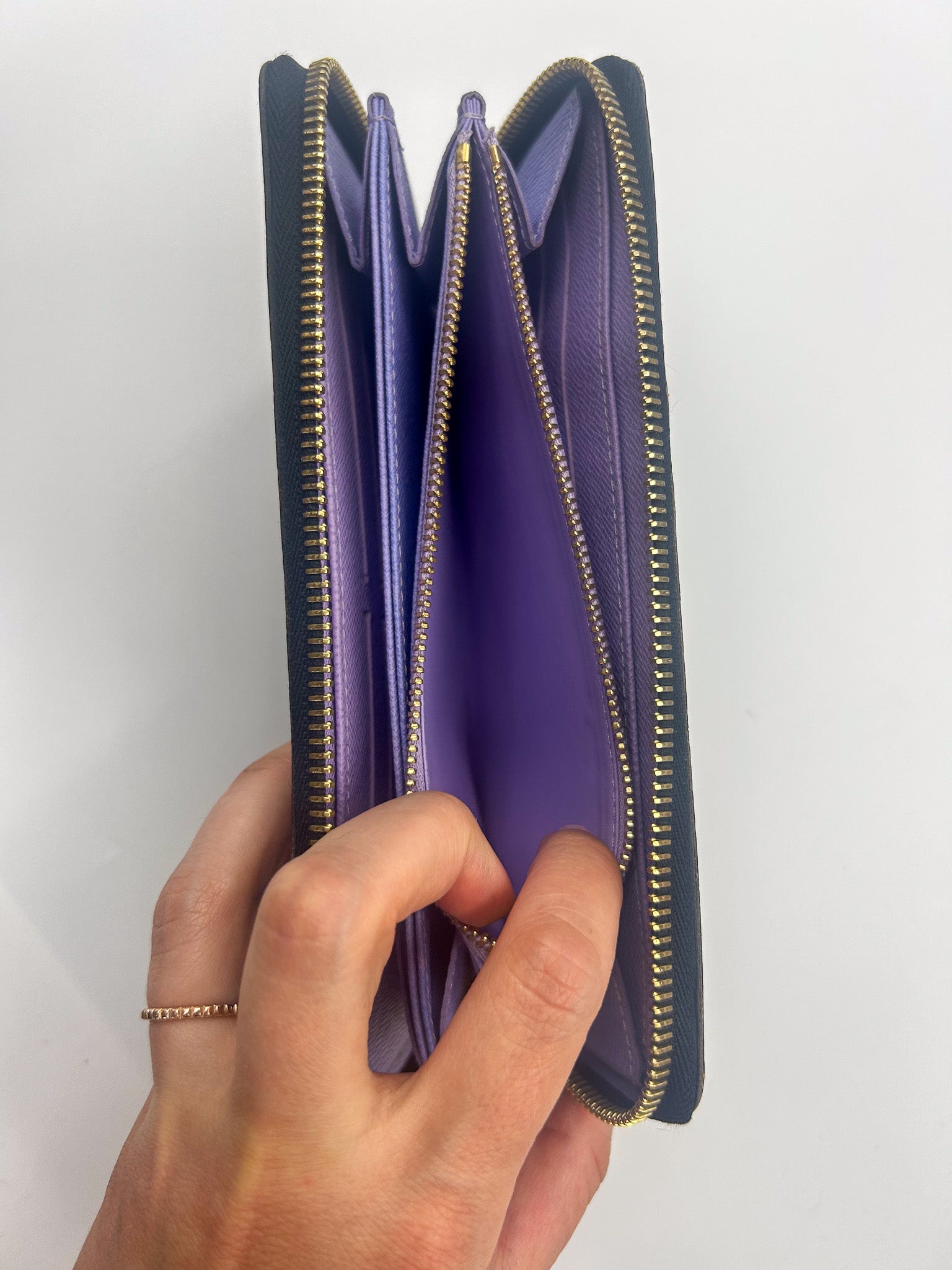 Portfel Louis Vuitton x Takashi Murakami „Zippy” (2015) – Gibbarosa