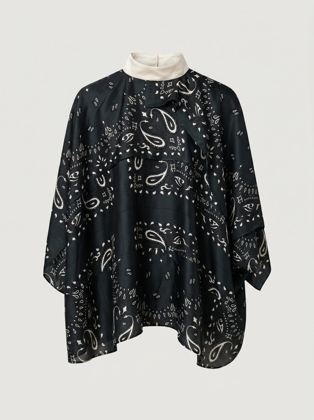 Blouse cape Sacai Resort 2022 – soie, imprimé bandana, taille unique