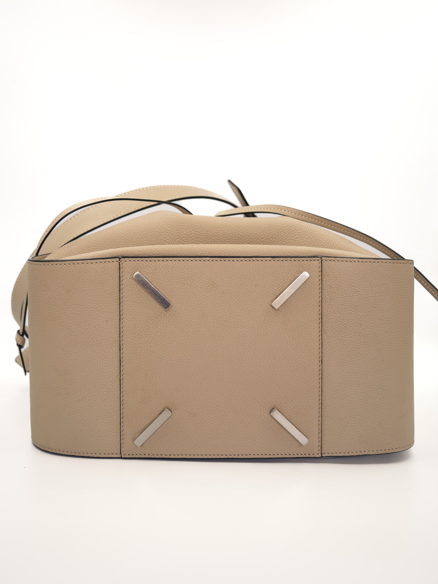 Torebka Loewe Hammock Drawstring Medium Sand