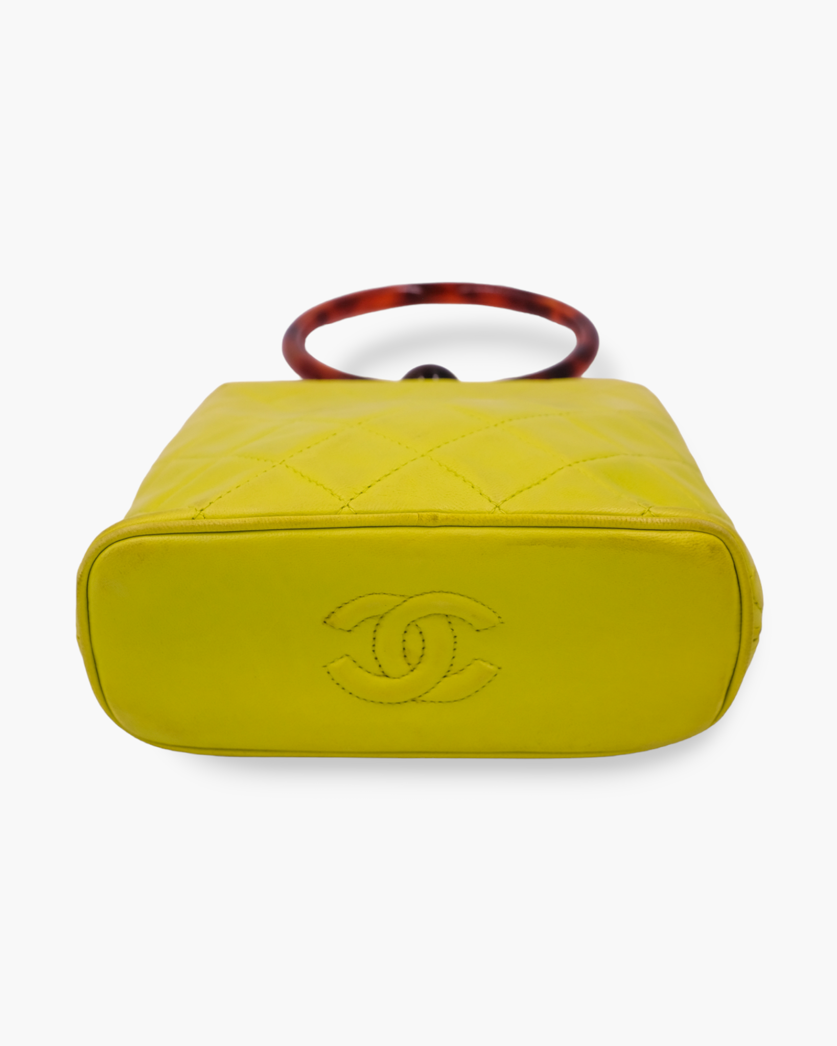 Chanel Matelassé Vintage Avocado Lime Handbag – Gibbarosa