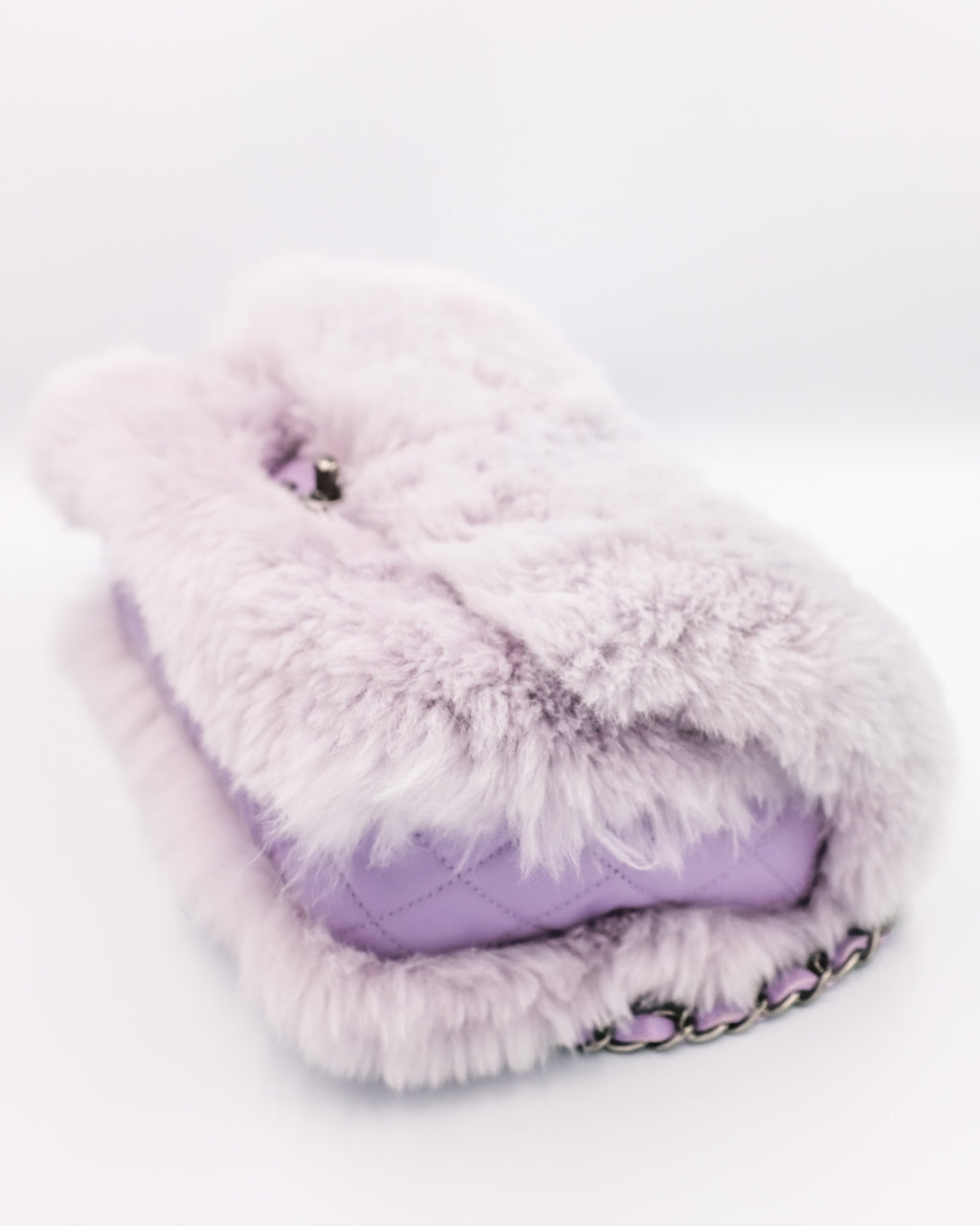 Sac à rabat en fourrure de lapin Chanel