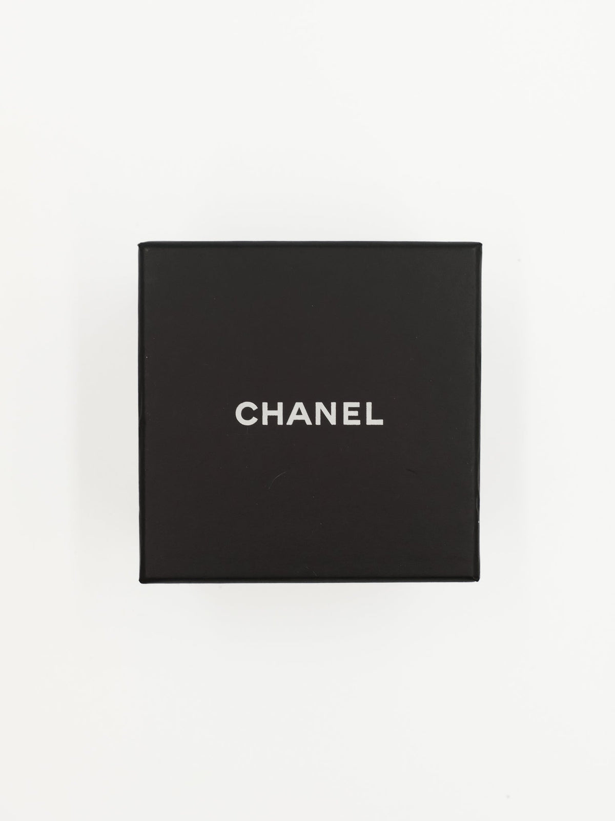 Kolczyki Chanel CC z kryształkami perłą Chanel