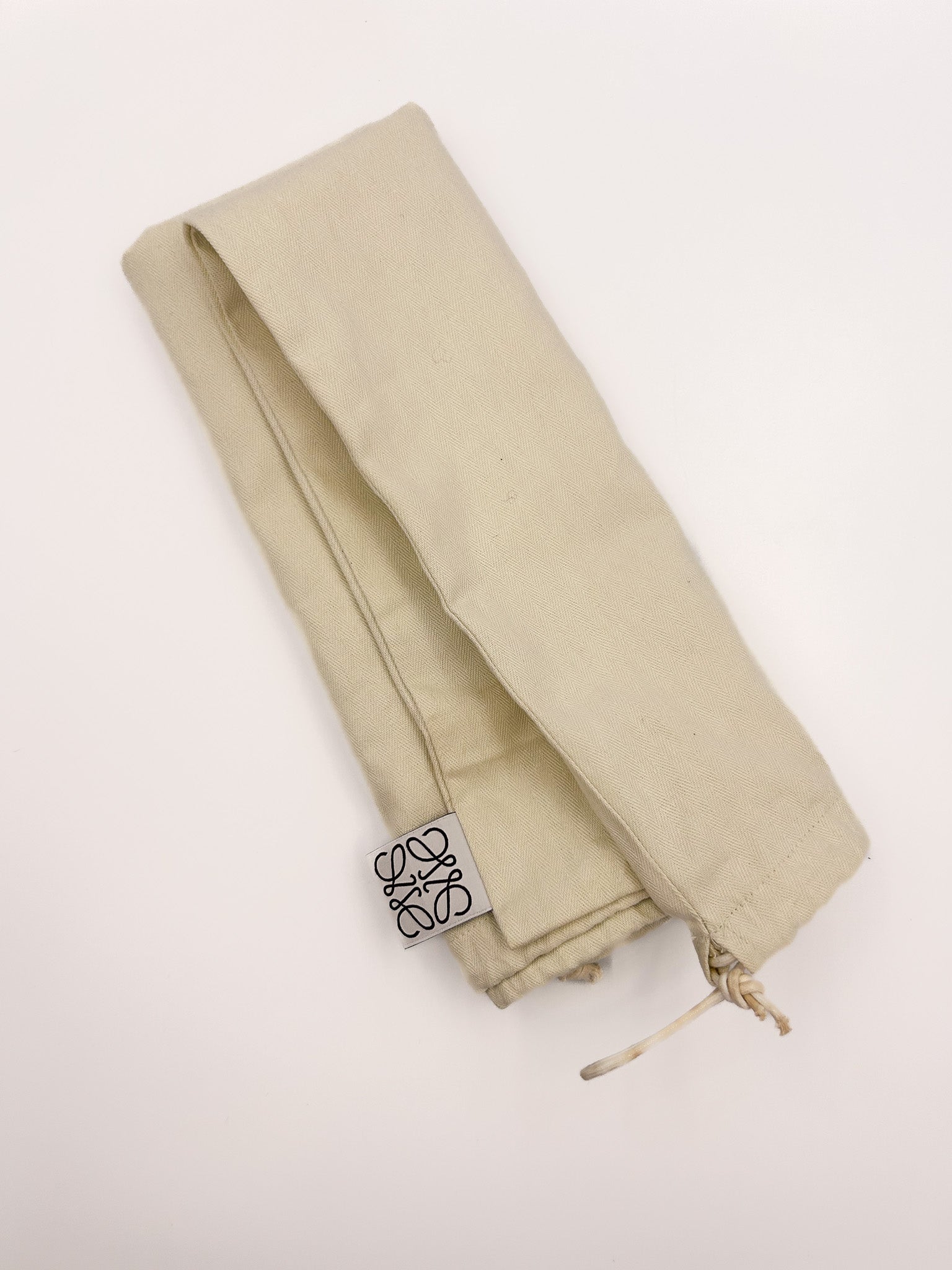 Torebka Loewe Hammock Drawstring Medium Sand